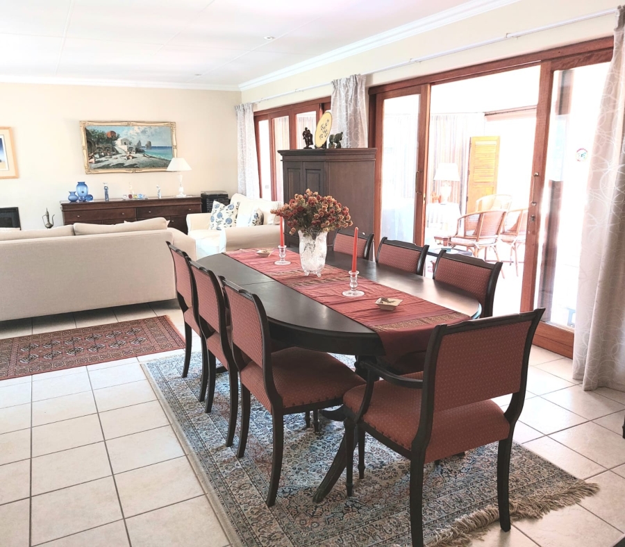 3 Bedroom Property for Sale in The Island Western Cape